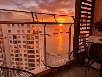 海景工作室 — Studio, 2BR Ocean View Apartment - The Sapphire Ha Long